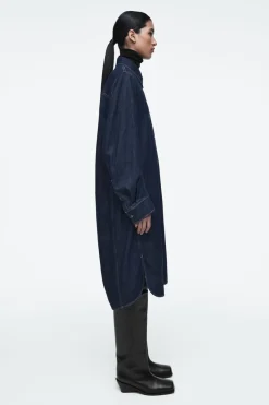 Clearance COS DENIM MIDI SHIRT DRESS DARK INDIGO