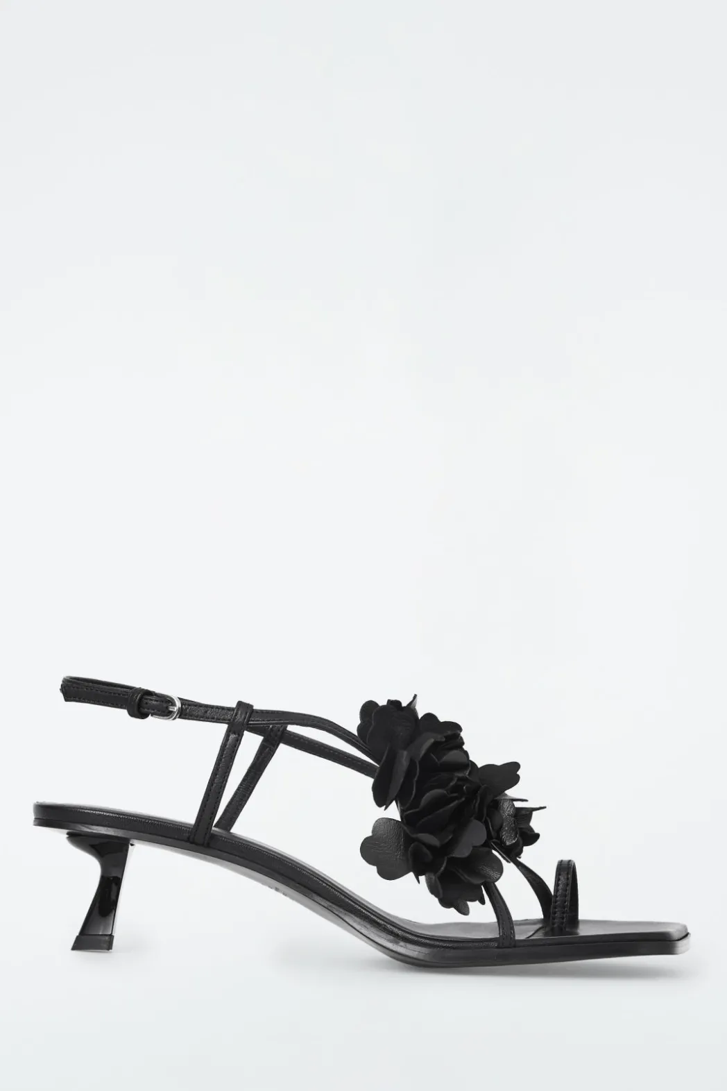 Sale COS DETACHABLE-FLOWER KITTEN-HEEL SANDALS BLACK