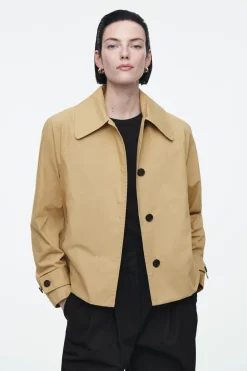 COS DETACHABLE-HOOD SHORT TRENCH COAT BEIGE