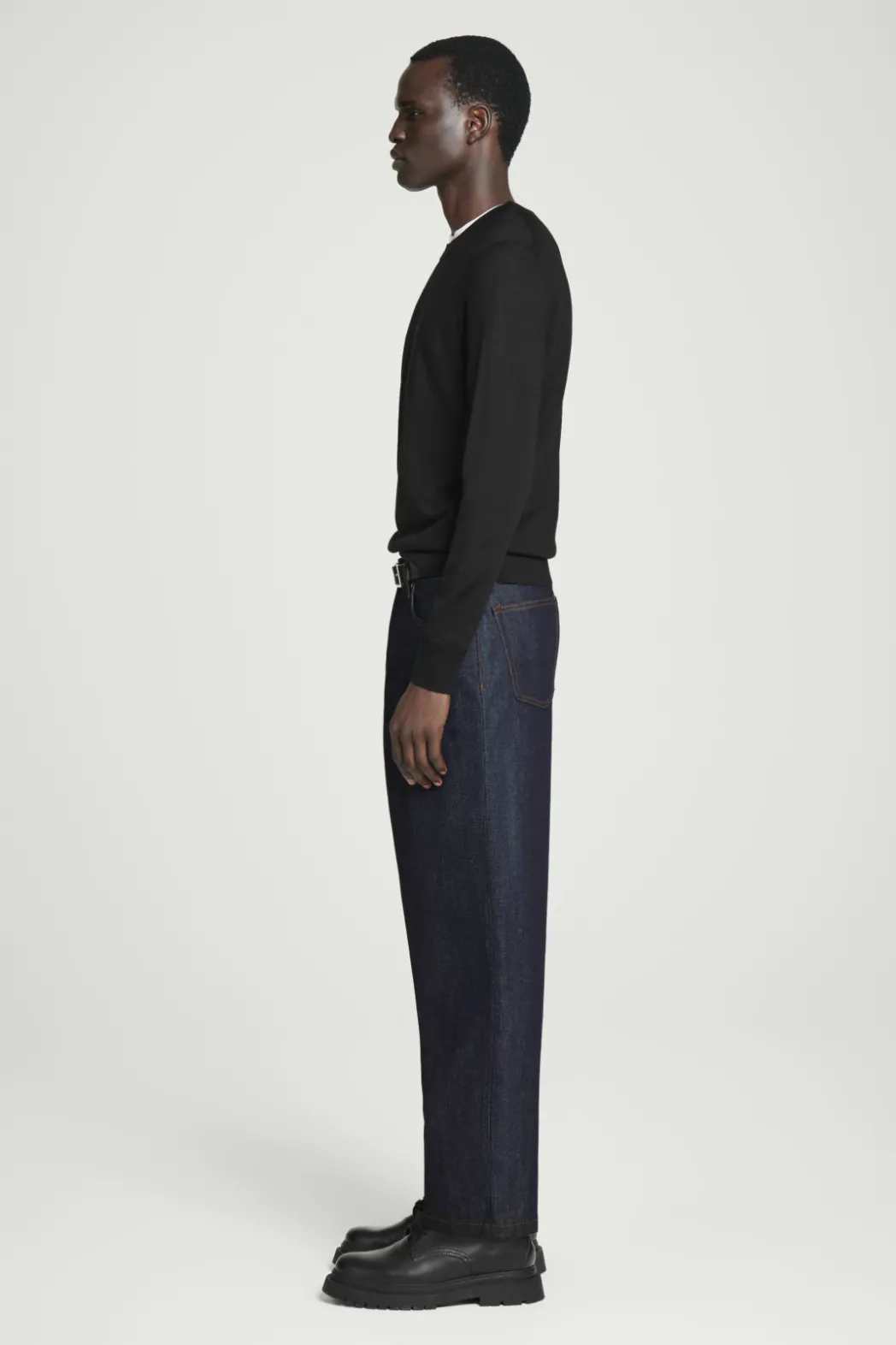 COS DOME RAW SELVEDGE STRAIGHT-LEG JEANS RAW INDIGO