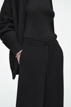 Outlet COS DOUBLE-FACED KNITTED JOGGERS BLACK