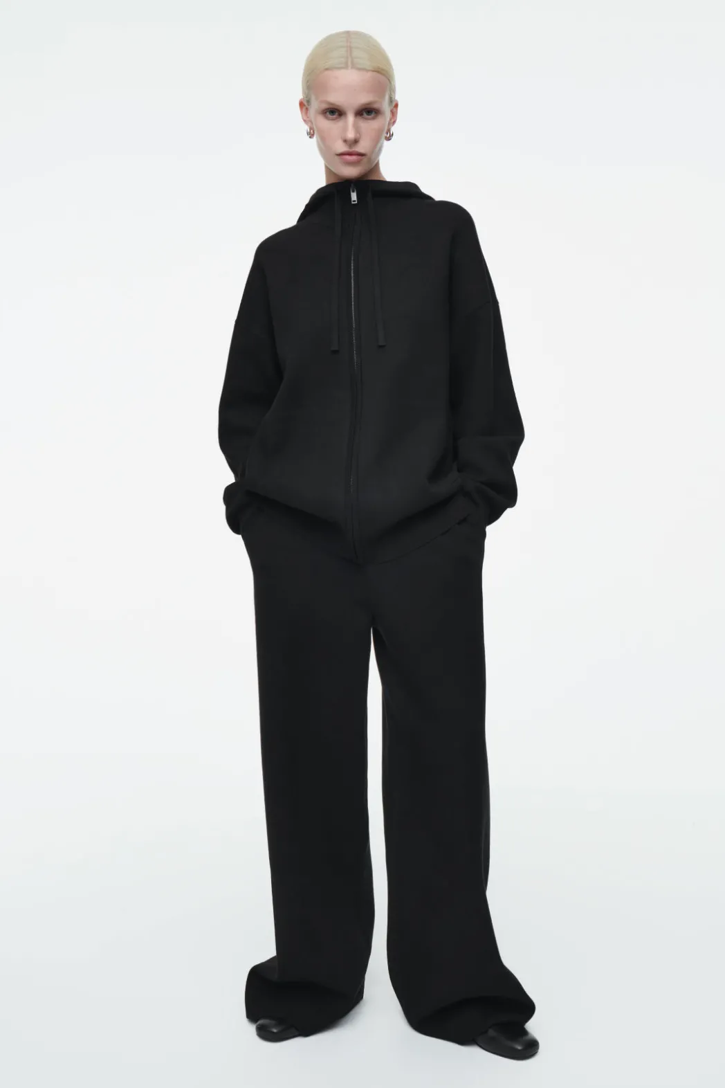 New COS DOUBLE-FACED KNITTED ZIP-UP HOODIE BLACK