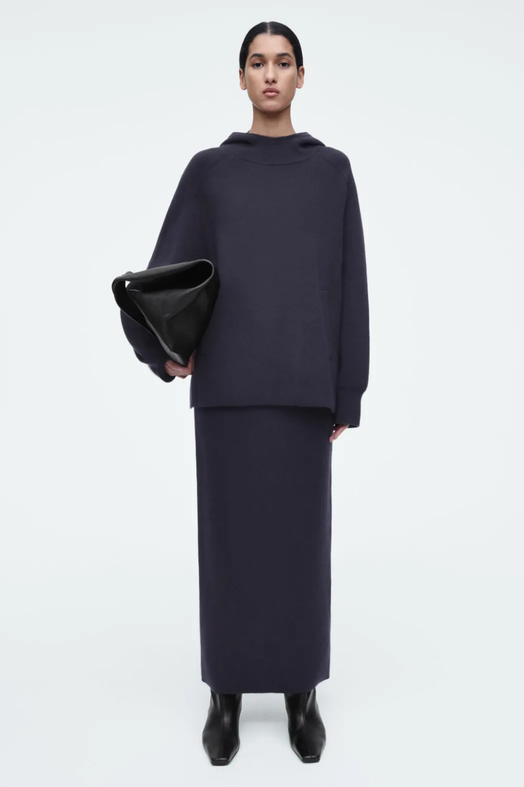 Clearance COS DOUBLE-FACED WOOL MAXI SKIRT NAVY