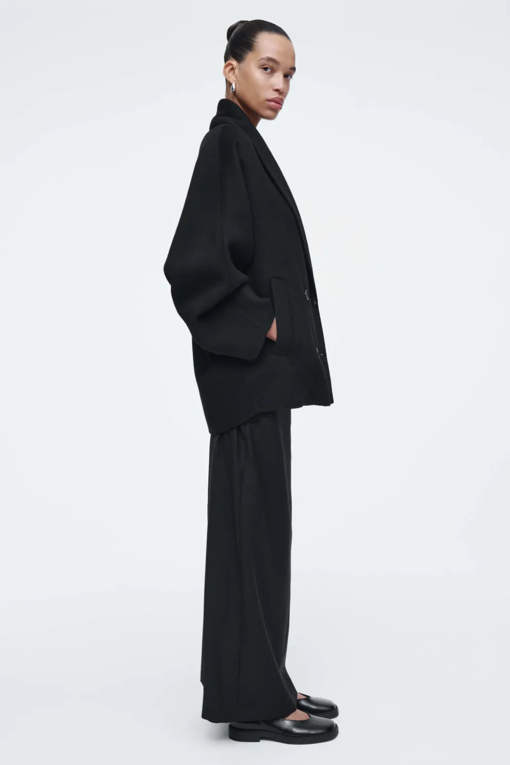 Hot COS DOUBLE-FACED WOOL PEA COAT BLACK