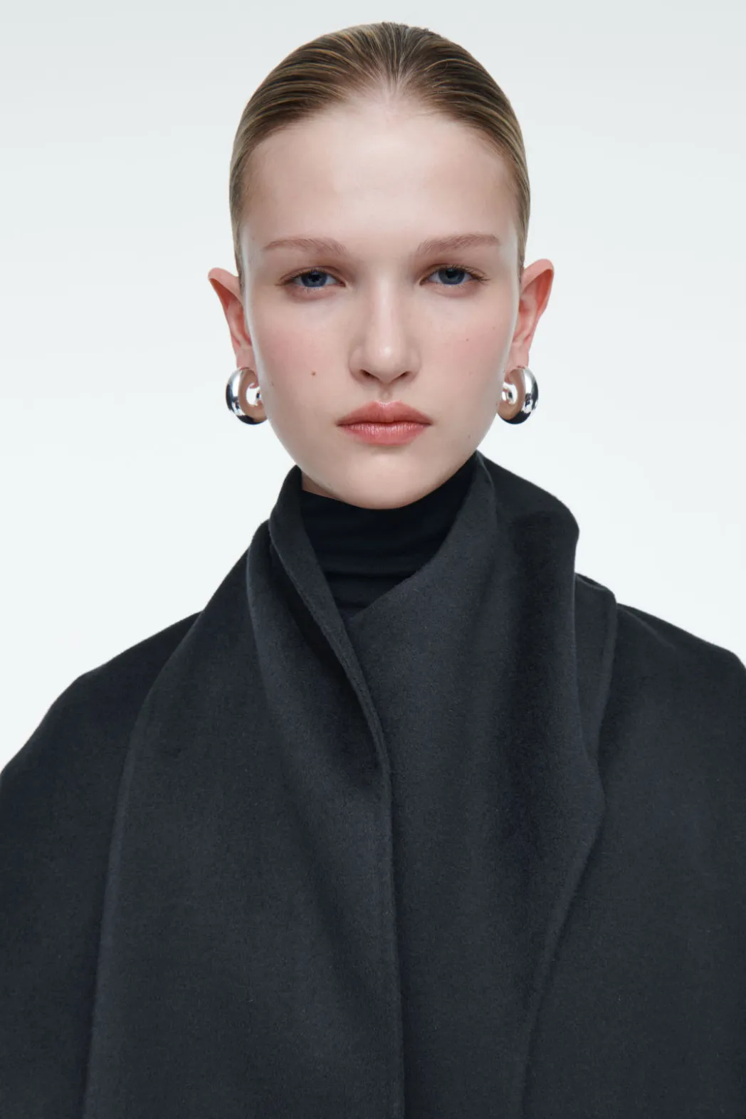 Online COS DOUBLE-FACED WOOL SCARF CAPE NAVY