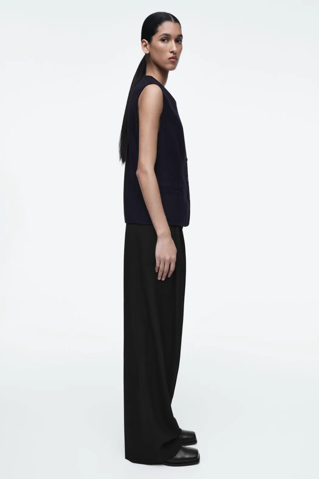 Online COS DOUBLE-FACED WOOL VEST NAVY