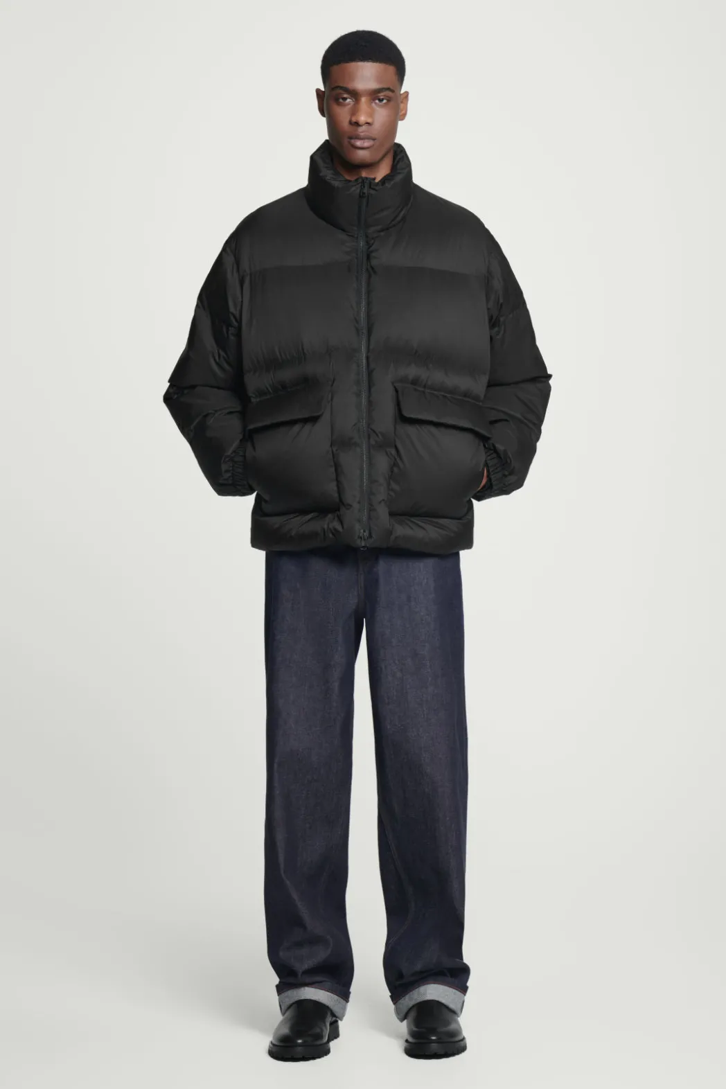 COS DOWN-FILLED PUFFER JACKET BLACK
