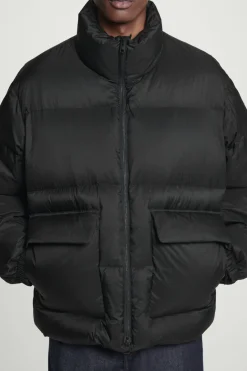 COS DOWN-FILLED PUFFER JACKET BLACK