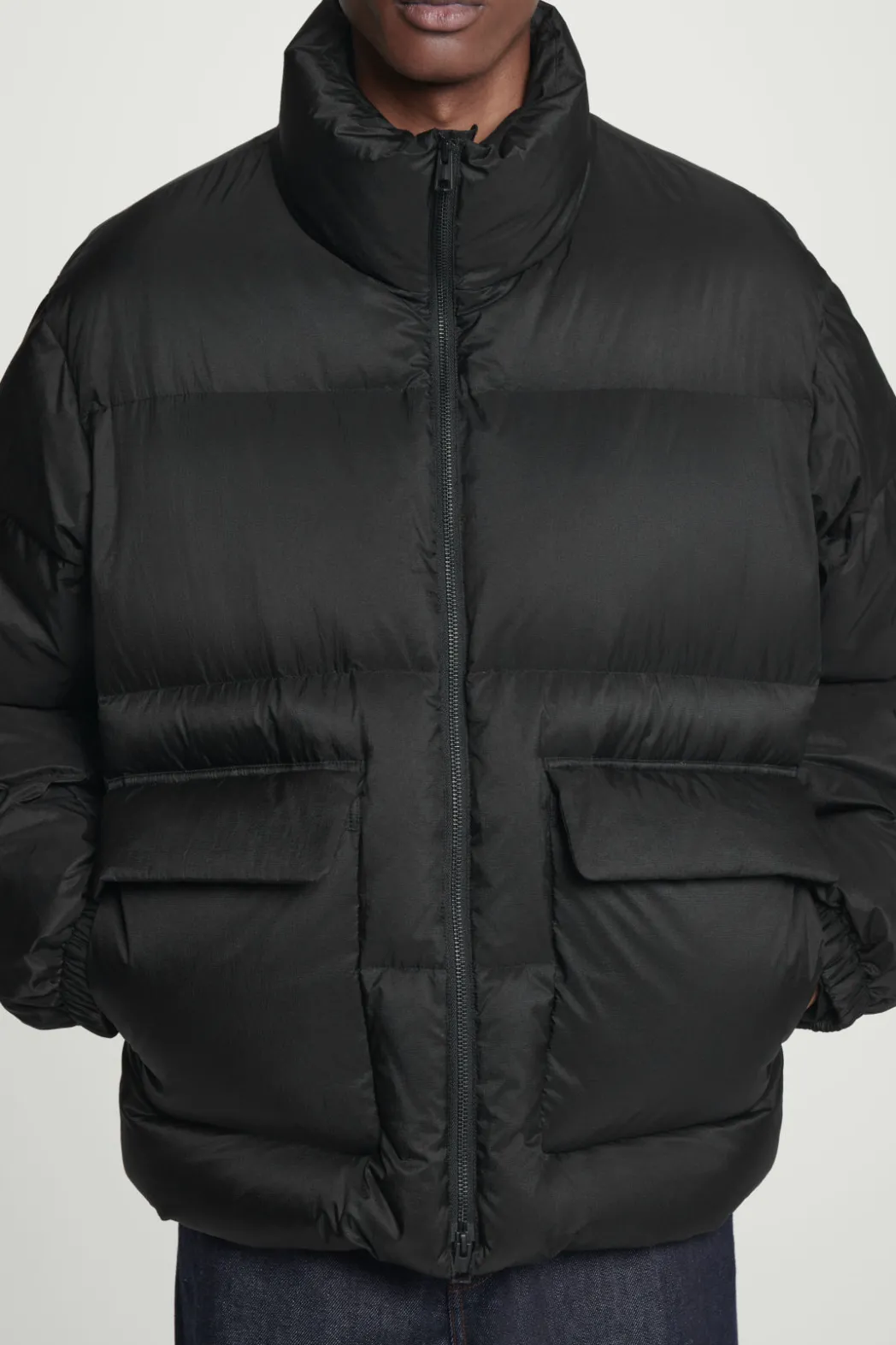 COS DOWN-FILLED PUFFER JACKET BLACK