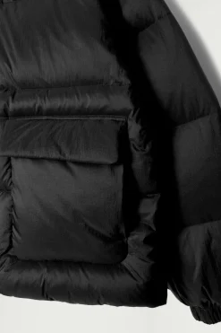 COS DOWN-FILLED PUFFER JACKET BLACK