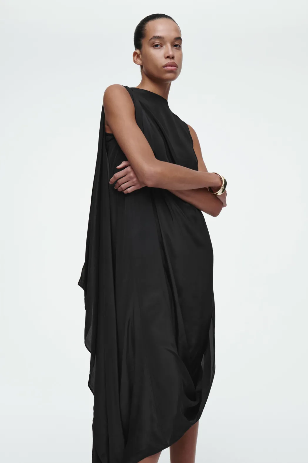 Clearance COS DRAPED BALLOON MIDI DRESS BLACK