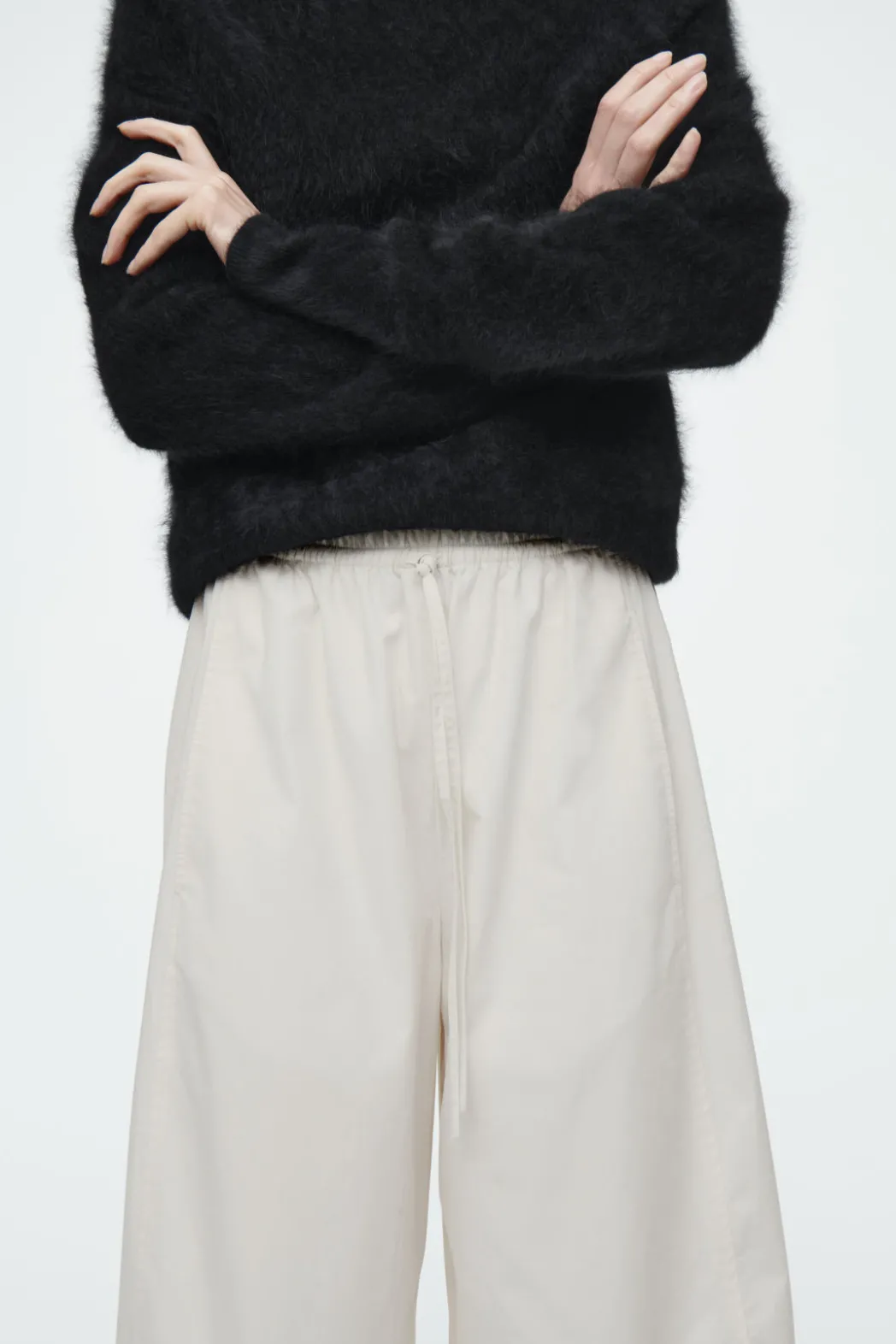 Discount COS ELASTICATED BARREL-LEG PANTS OFF-WHITE