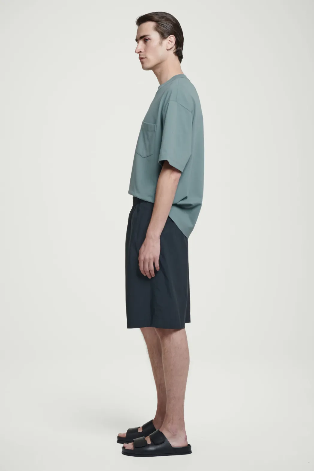 Clearance COS ELASTICATED COTTON SHORTS NAVY