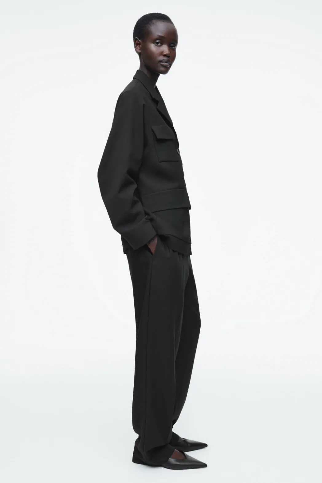 New COS ELASTICATED STRAIGHT-LEG PANTS BLACK
