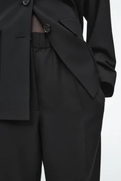 New COS ELASTICATED STRAIGHT-LEG PANTS BLACK