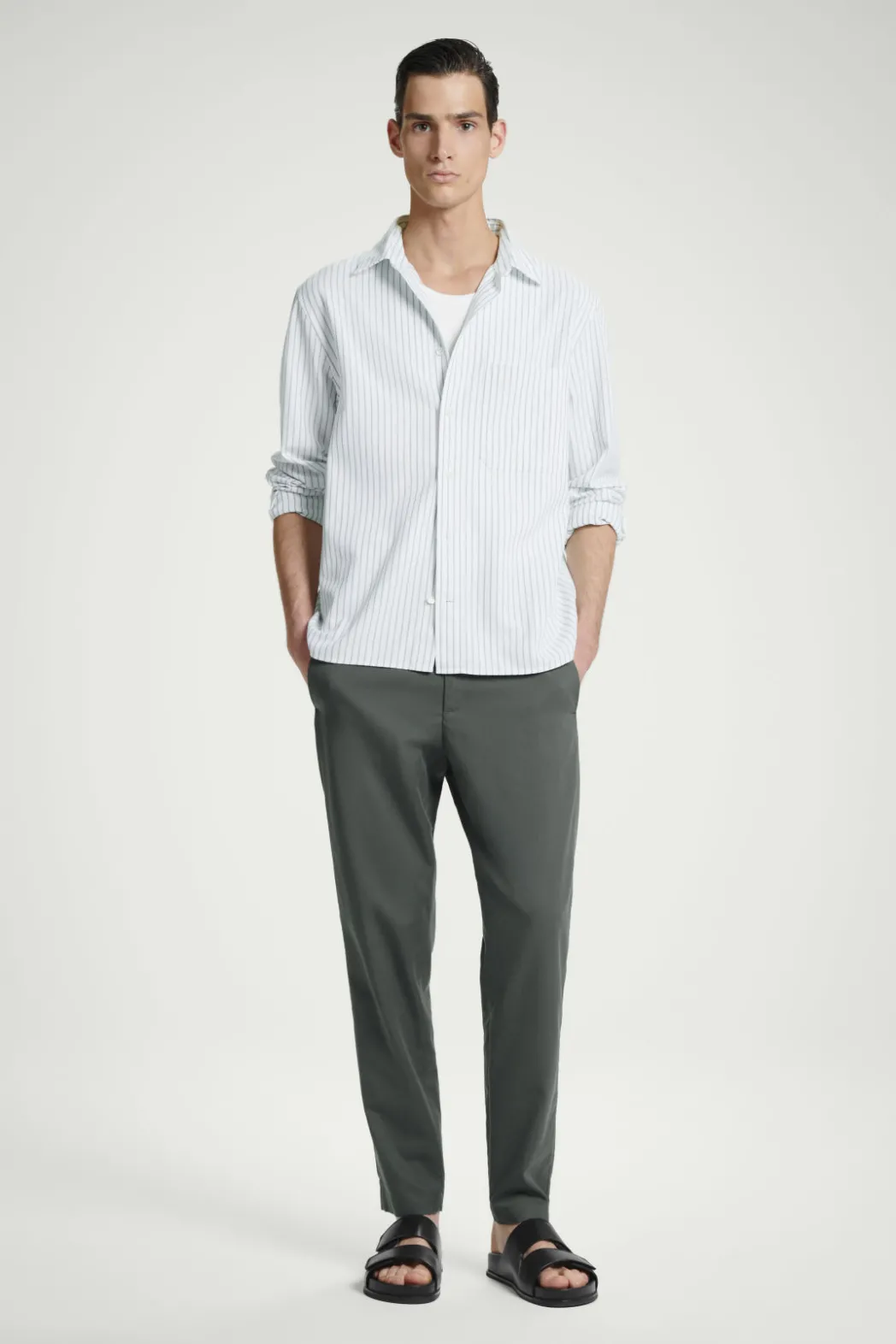 Sale COS ELASTICATED TAPERED TWILL PANTS DARK GREEN