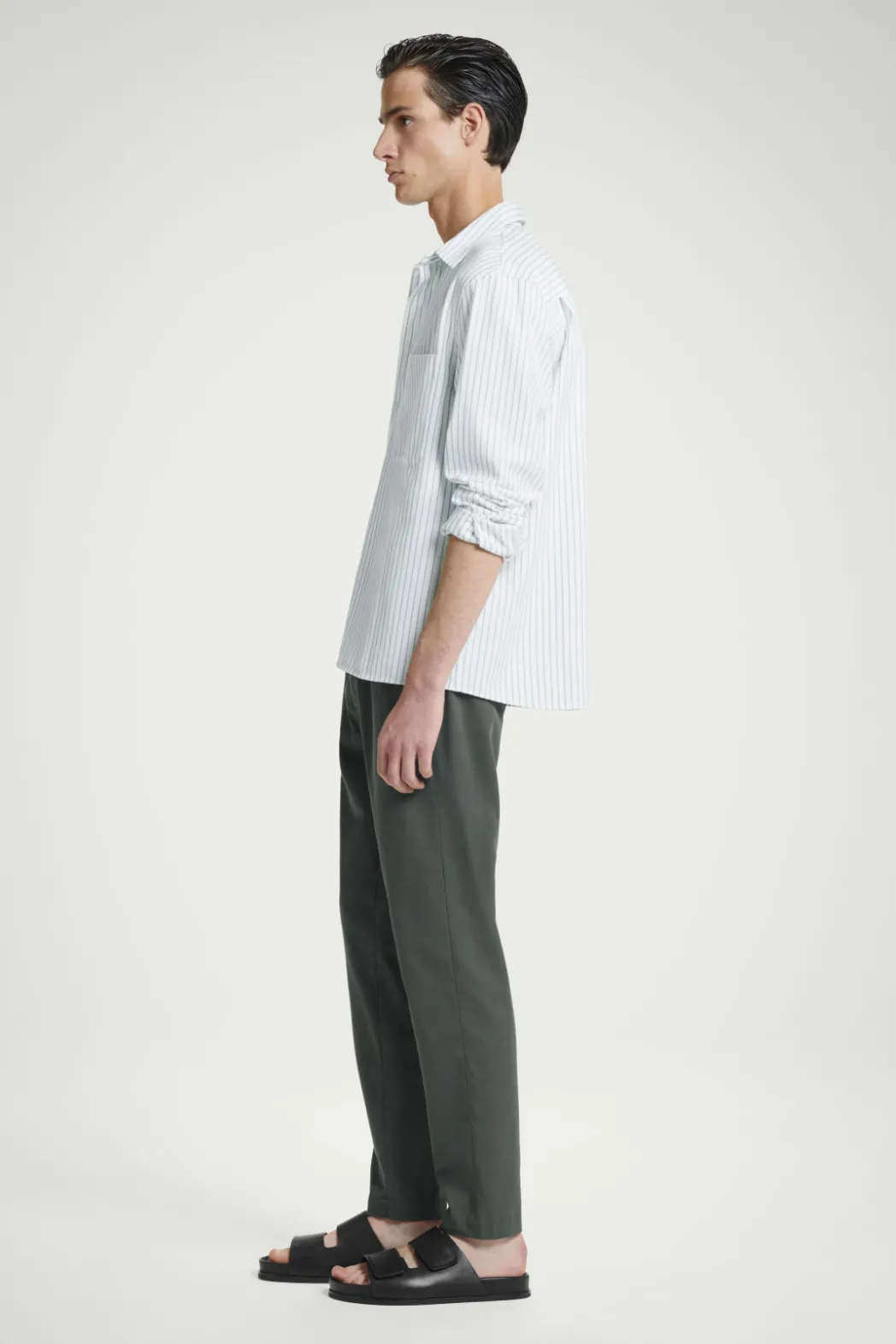 Sale COS ELASTICATED TAPERED TWILL PANTS DARK GREEN