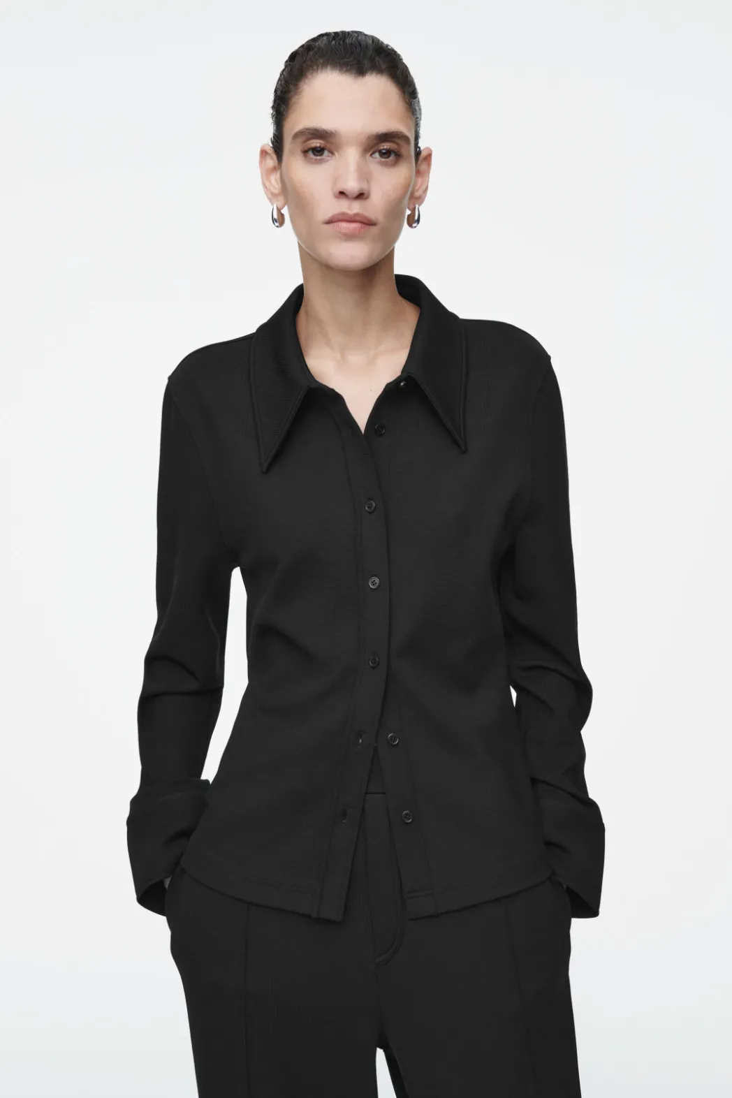 Outlet COS EXAGGERATED-COLLAR JERSEY SHIRT BLACK