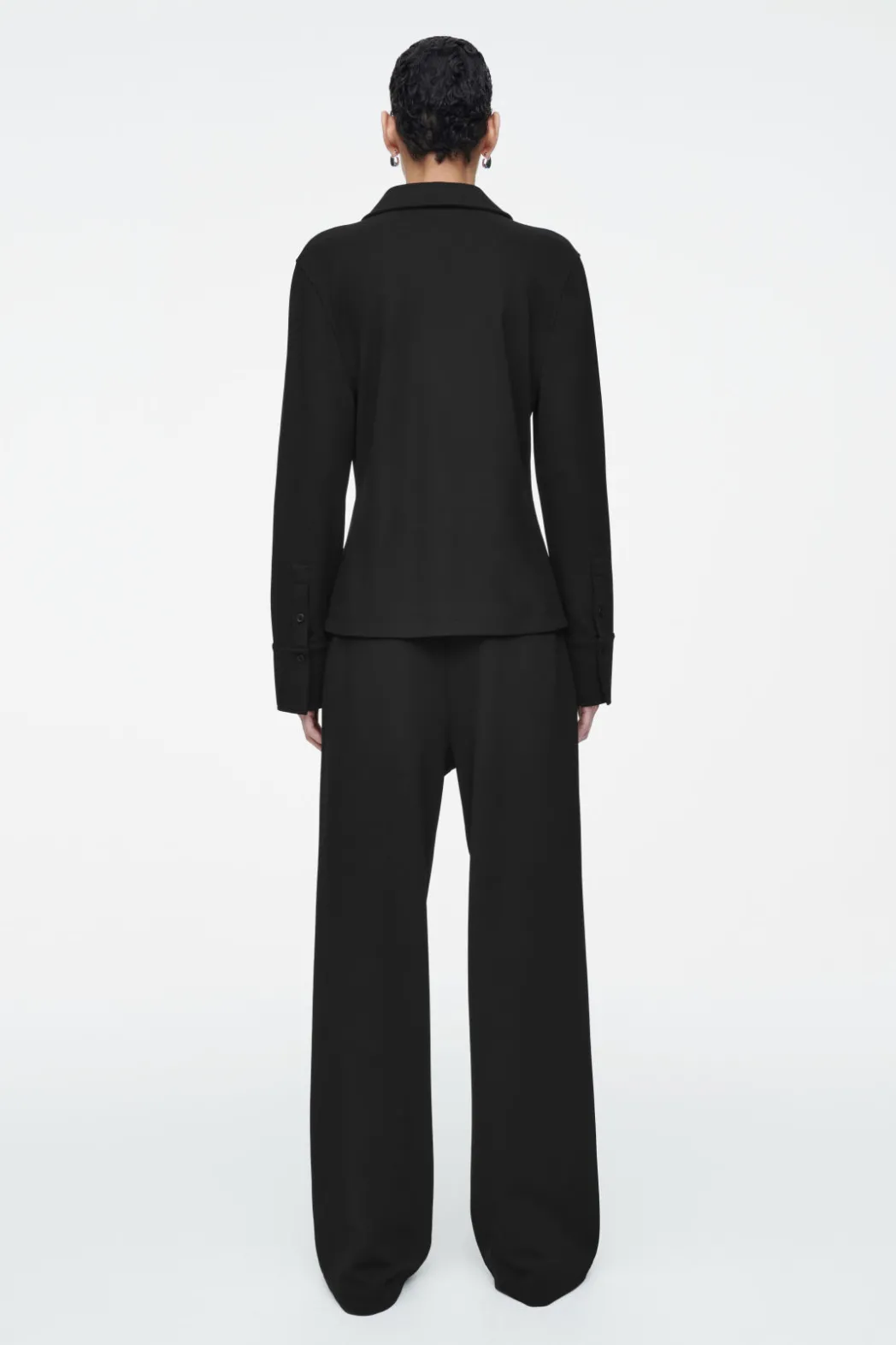 Outlet COS EXAGGERATED-COLLAR JERSEY SHIRT BLACK