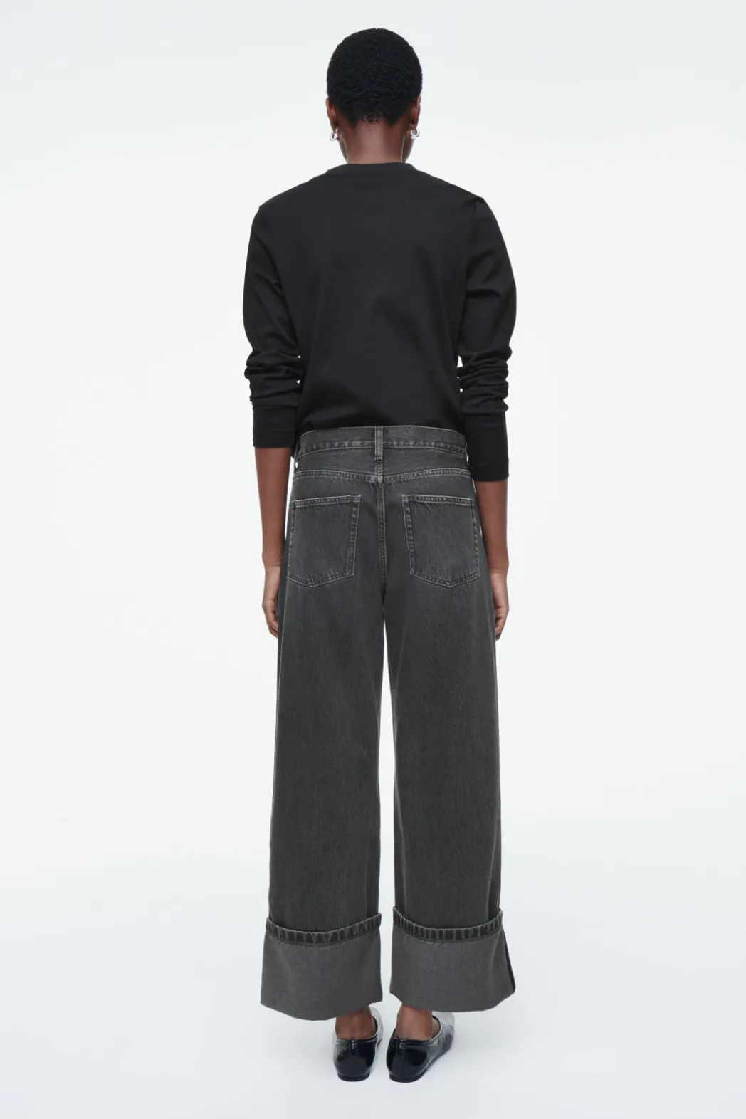 COS FACADE TURN-UP STRAIGHT-LEG JEANS BLACK