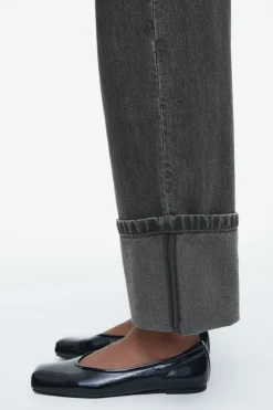 COS FACADE TURN-UP STRAIGHT-LEG JEANS BLACK