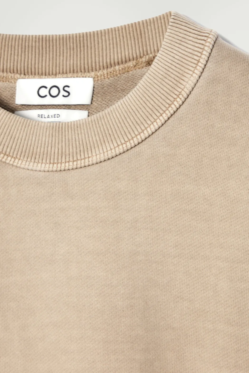 COS FADED MOCK-NECK SWEATSHIRT BEIGE