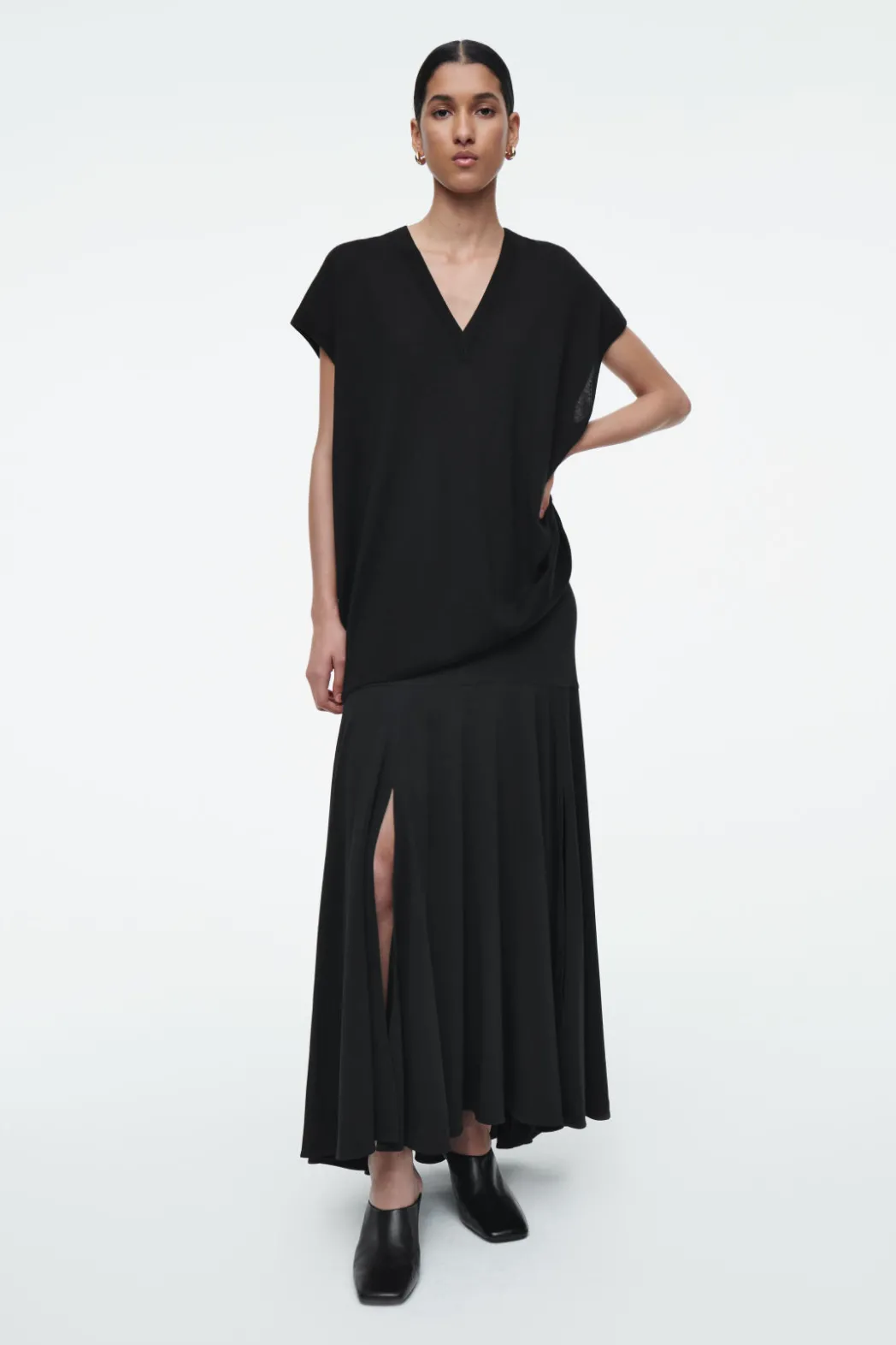 Discount COS FLARED ASYMMETRIC MIDI SKIRT BLACK