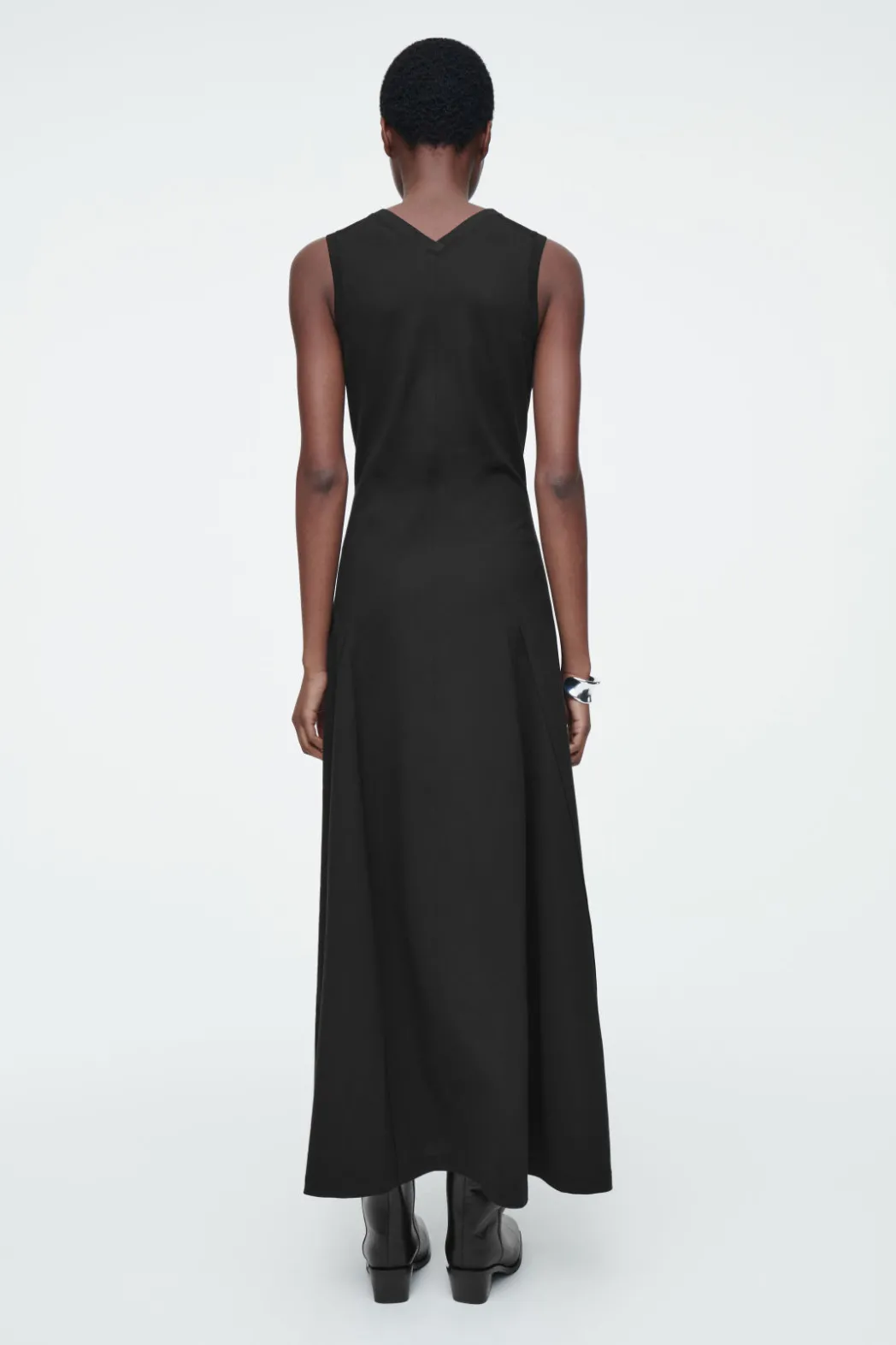 Clearance COS FLARED JERSEY MAXI DRESS BLACK