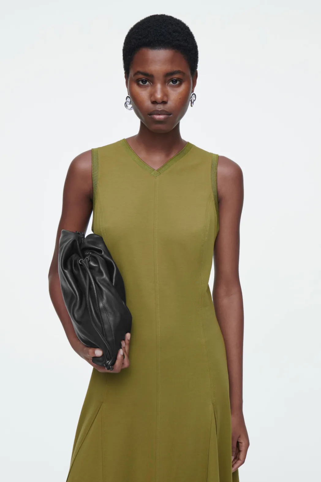 Online COS FLARED JERSEY MAXI DRESS GREEN