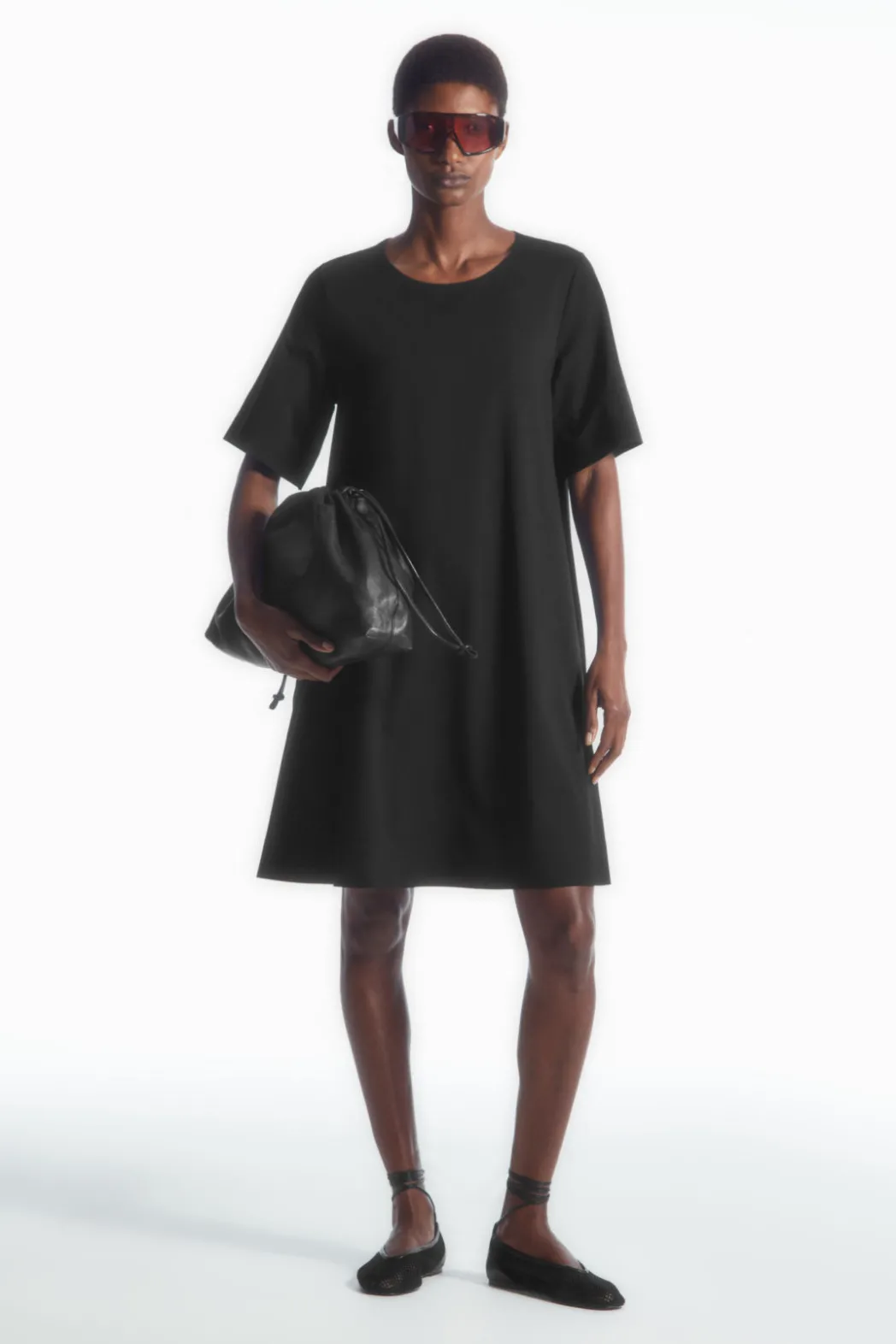 COS FLARED MINI T-SHIRT DRESS BLACK