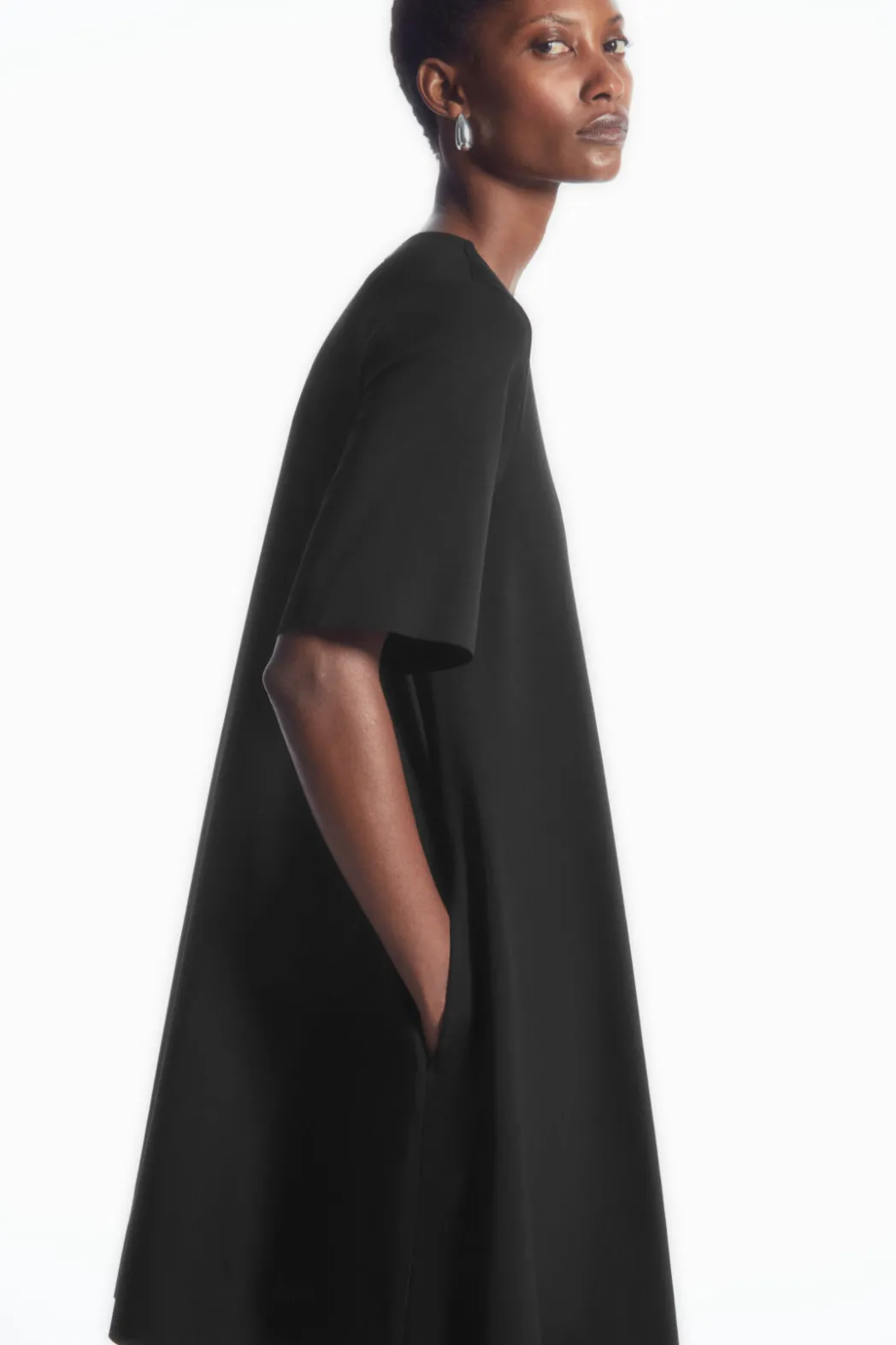 COS FLARED MINI T-SHIRT DRESS BLACK