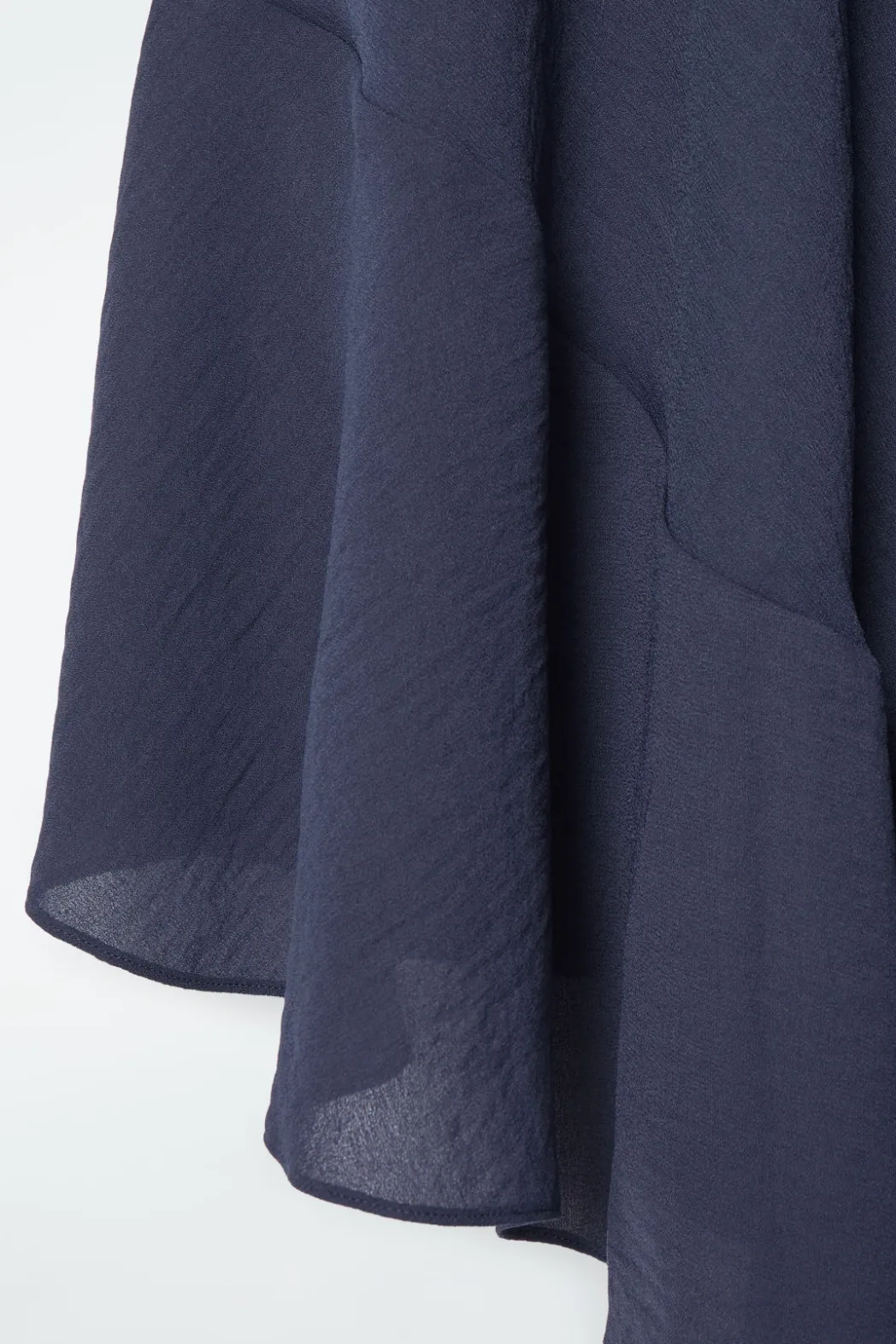 New COS FLOATY ASYMMETRIC MIDI DRESS NAVY