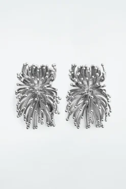 COS FLORAL HOOP EARRINGS SILVER