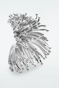 COS FLORAL HOOP EARRINGS SILVER