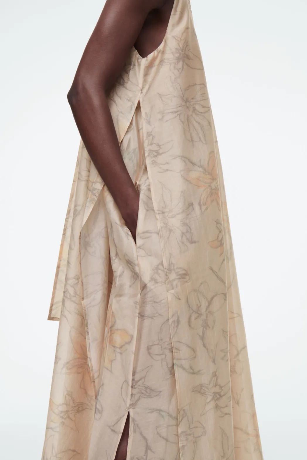 Best COS FLORAL-PRINT HALTERNECK A-LINE MAXI DRESS BEIGE / FLORAL PRINT