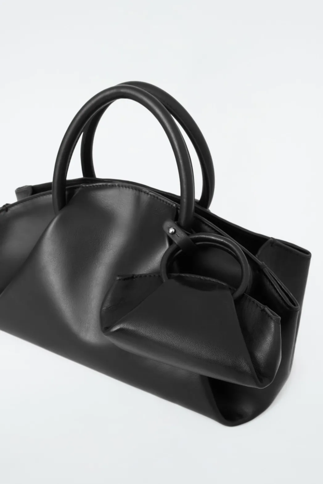 Hot COS FOLD NANO CROSSBODY - LEATHER BLACK