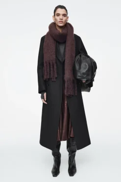 Discount COS FRINGED BRUSHED-MOHAIR SCARF BORDEAUX