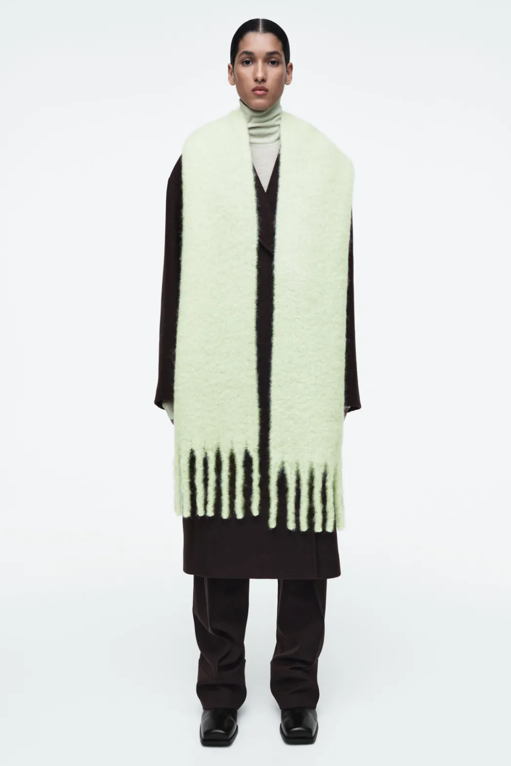 Best COS FRINGED BRUSHED-MOHAIR SCARF PISTACHIO