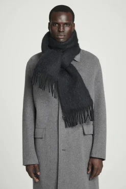Outlet COS FRINGED MOHAIR SCARF BLACK