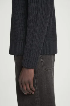 New COS FUNNEL-NECK KNITTED WOOL JACKET NAVY