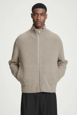 Outlet COS FUNNEL-NECK KNITTED WOOL JACKET BEIGE