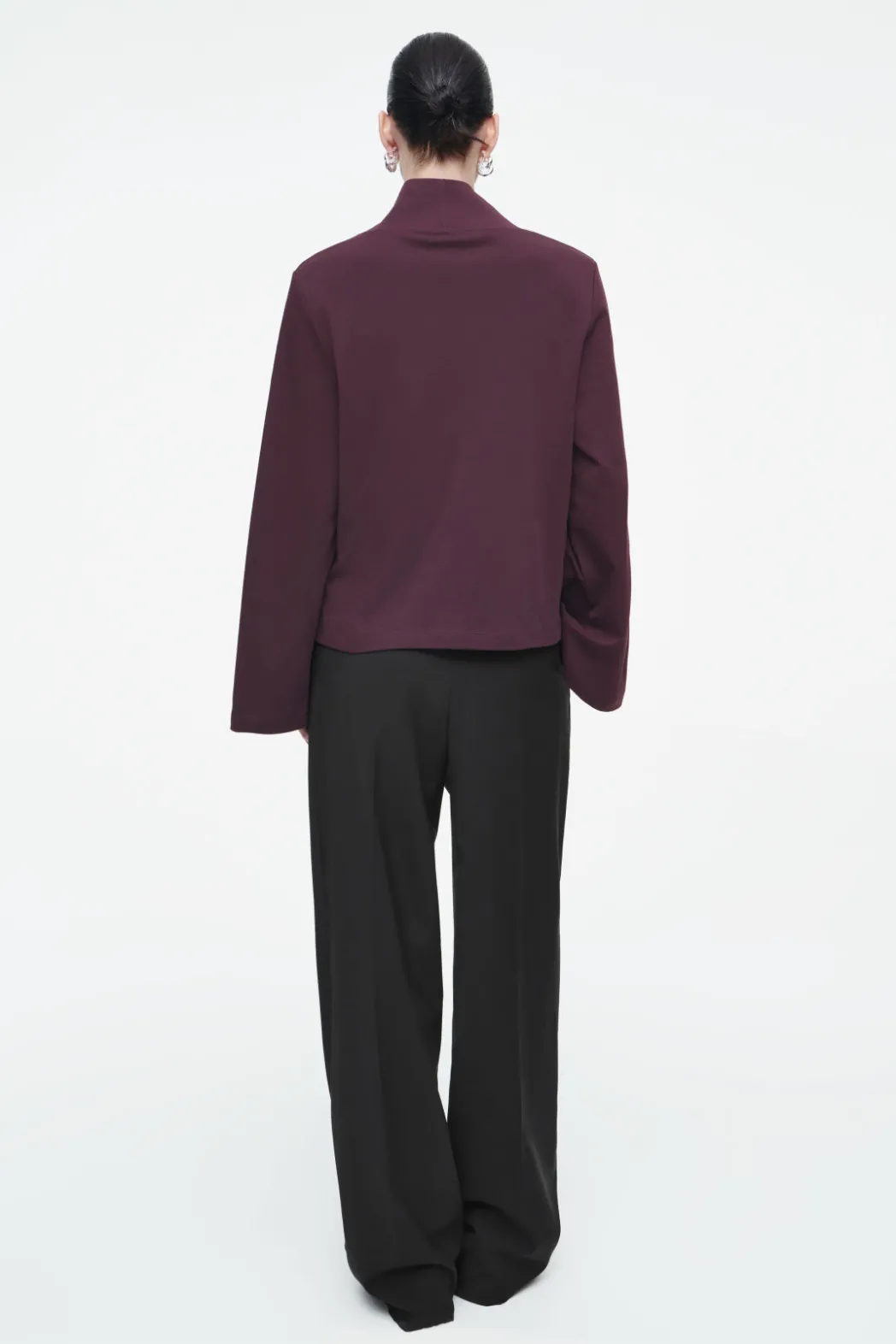 Outlet COS FUNNEL-NECK LONG-SLEEVED T-SHIRT BURGUNDY
