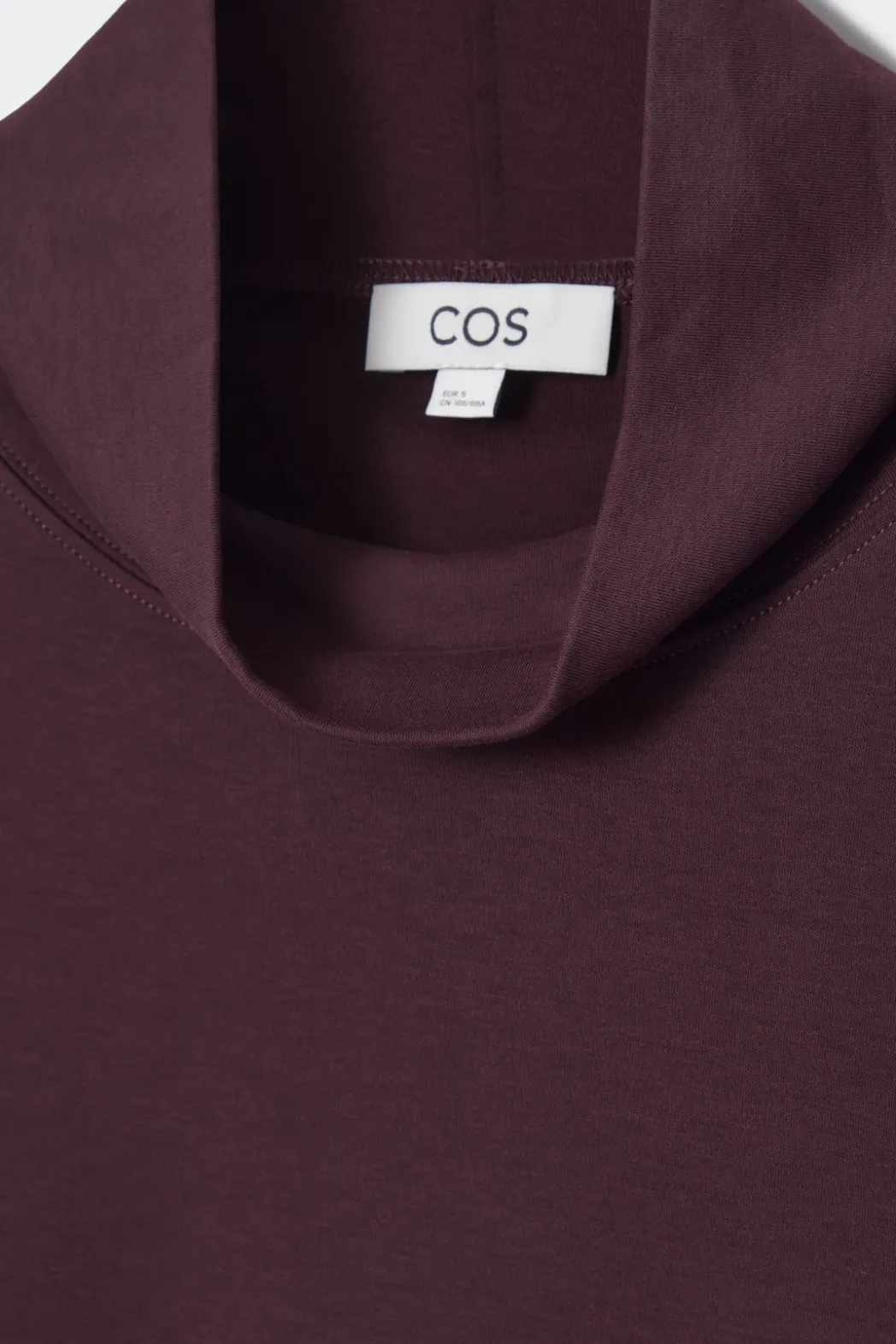 Outlet COS FUNNEL-NECK LONG-SLEEVED T-SHIRT BURGUNDY