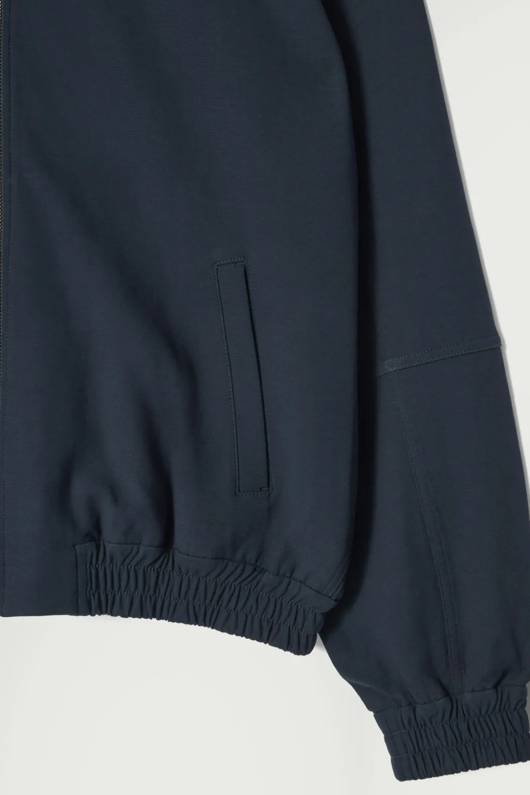 New COS FUNNEL-NECK UTILITY JACKET NAVY