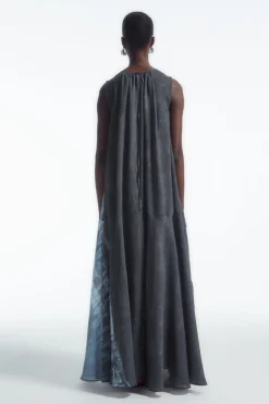 Online COS GATHERED A-LINE MAXI DRESS NAVY / BLUE