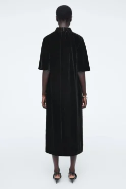 Discount COS GATHERED SILK-BLEND VELVET MIDI DRESS BLACK