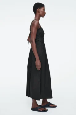 Discount COS GATHERED-WAIST MIDI DRESS BLACK