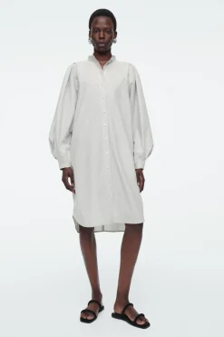 Sale COS GRANDAD-COLLAR MIDI SHIRT DRESS BEIGE / STRIPED