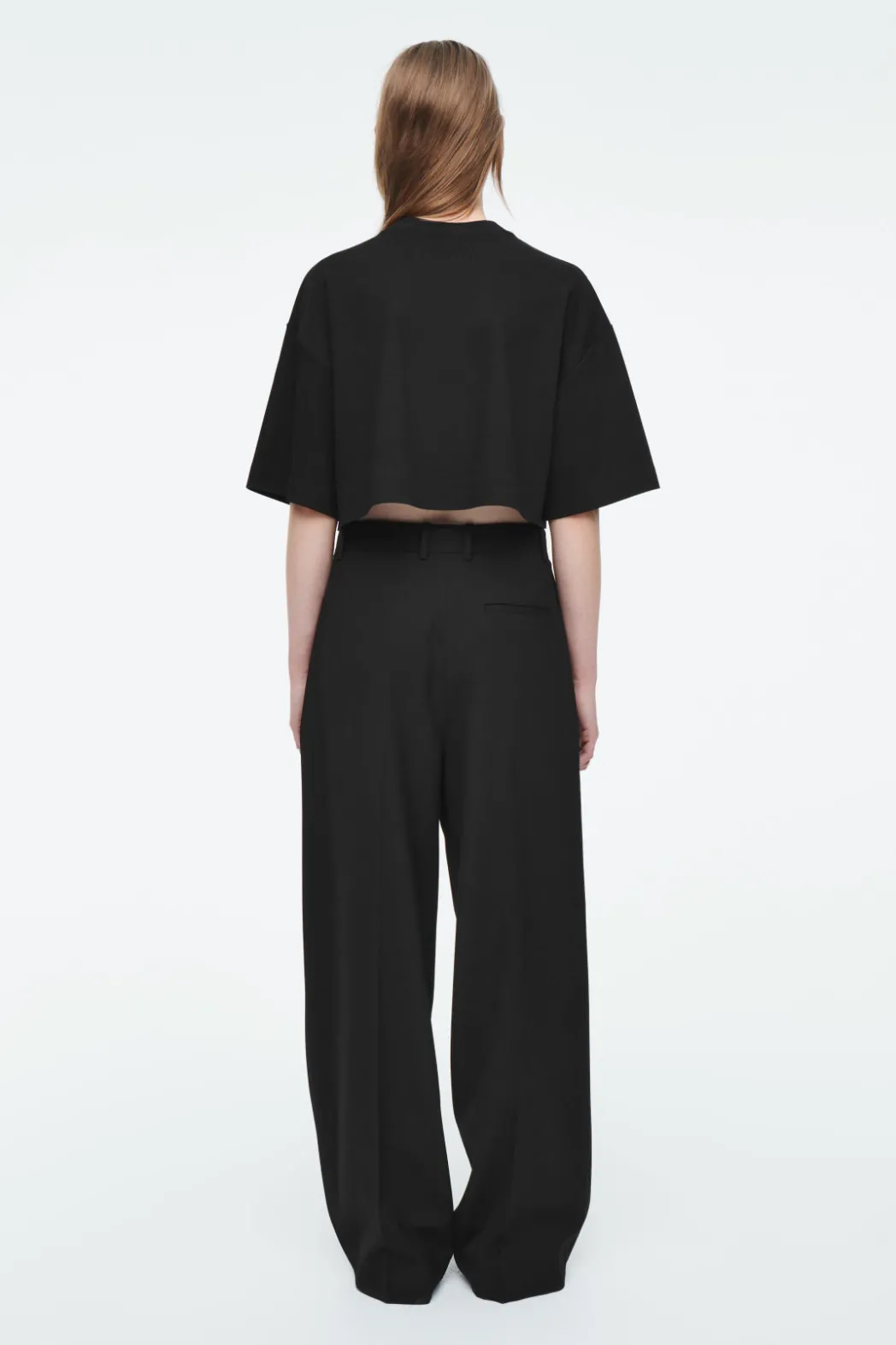 COS HIGH LINE RELAXED T-SHIRT BLACK