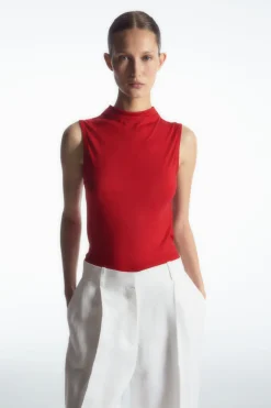 COS HIGH-NECK SLEEVELESS TANK TOP CRIMSON RED